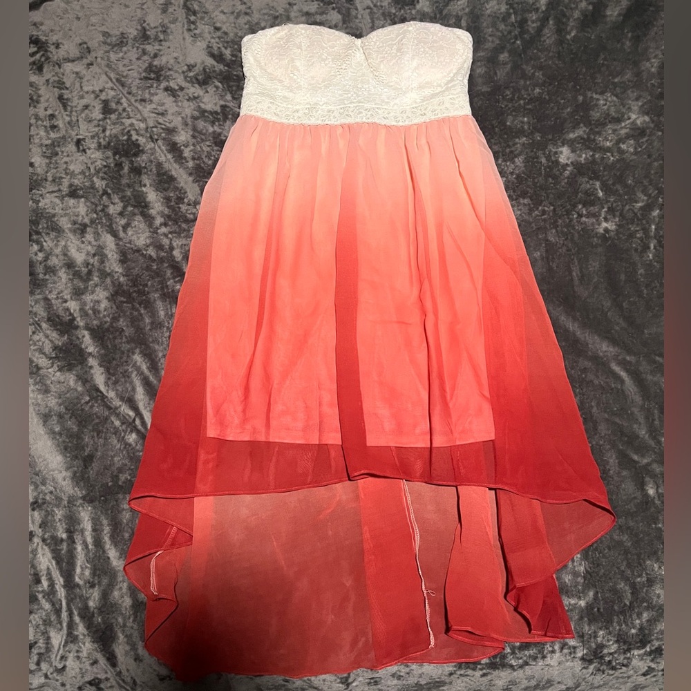 Elegant Ombre Red Skirt